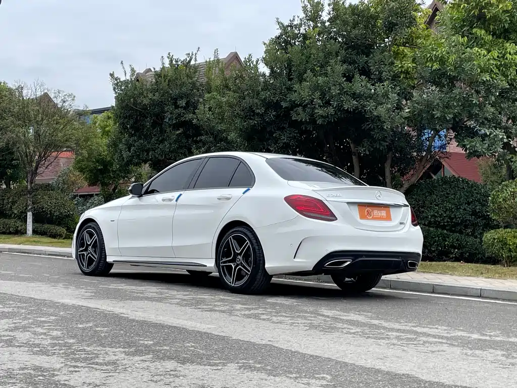 MERCEDES-BENZ C CLASS