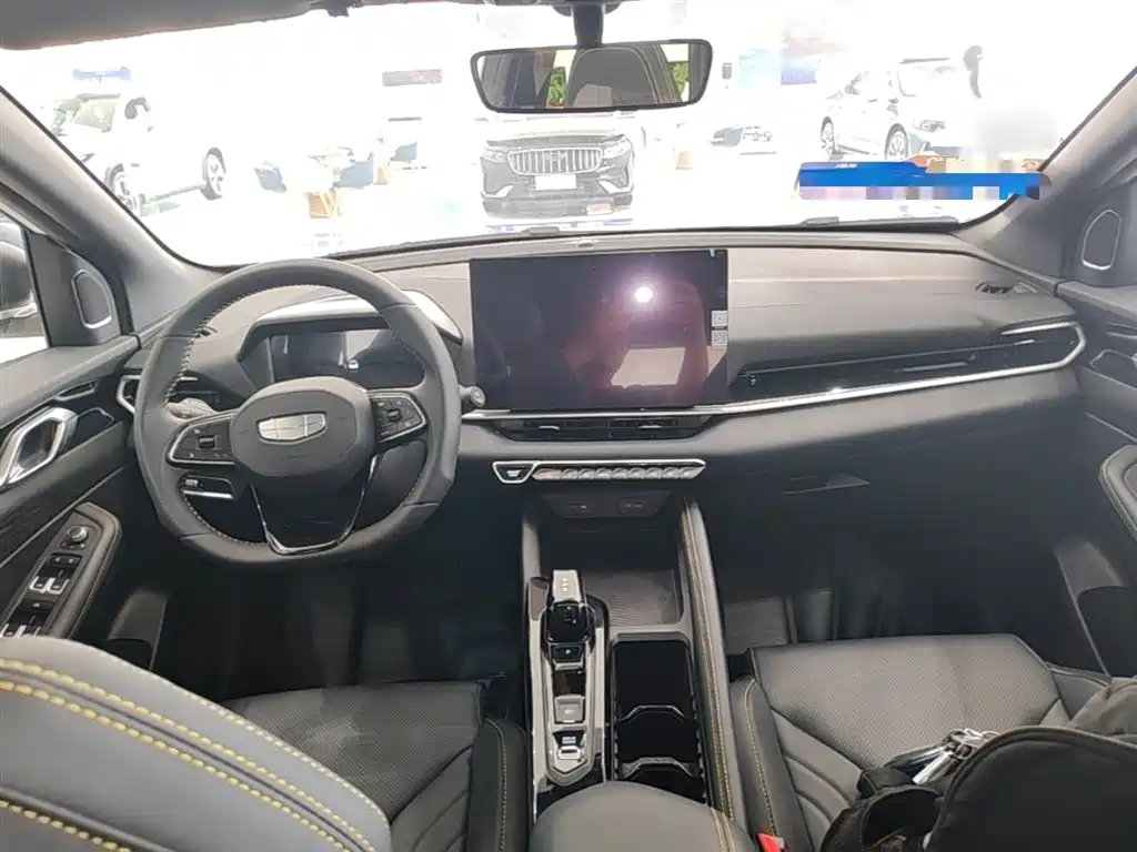 Geely Binyue 2025 L 1.5TD DCT