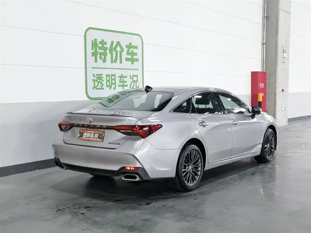 Toyota Avalon 2022 2.5L Touring Luxury