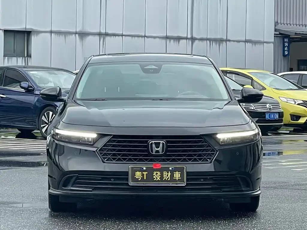 Honda Accord — миниатюра 2