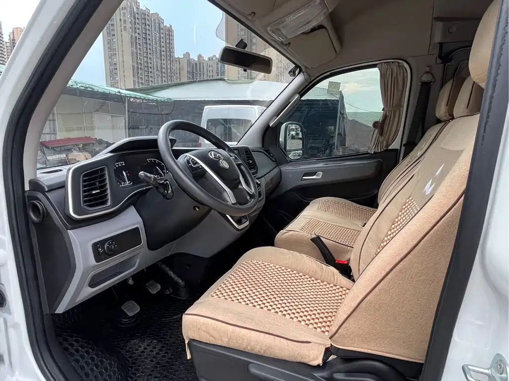 MAXUS V80 — миниатюра 7