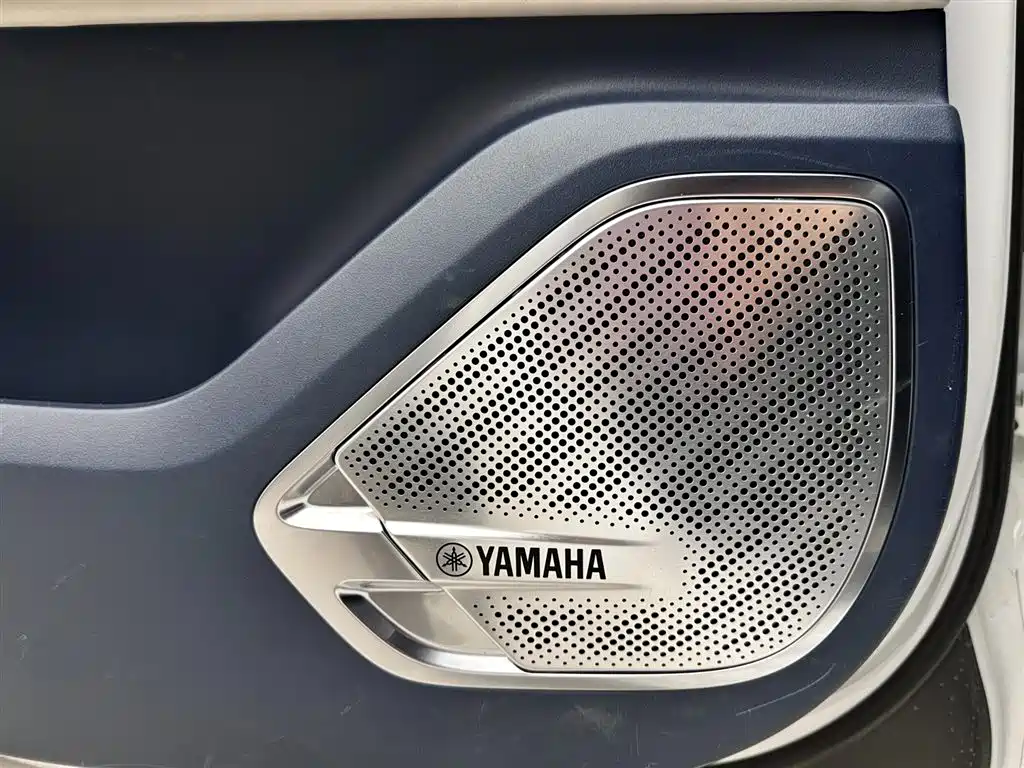 ZEEKR EXTREME KRYPTON 001