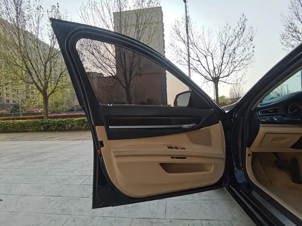 BMW 7 Series — фотографии объявления, Фото 23