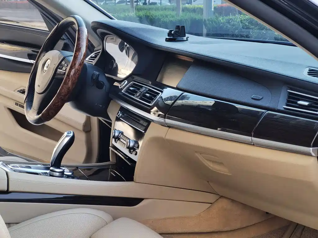 BMW 7 Series — фотографии объявления, Фото 13