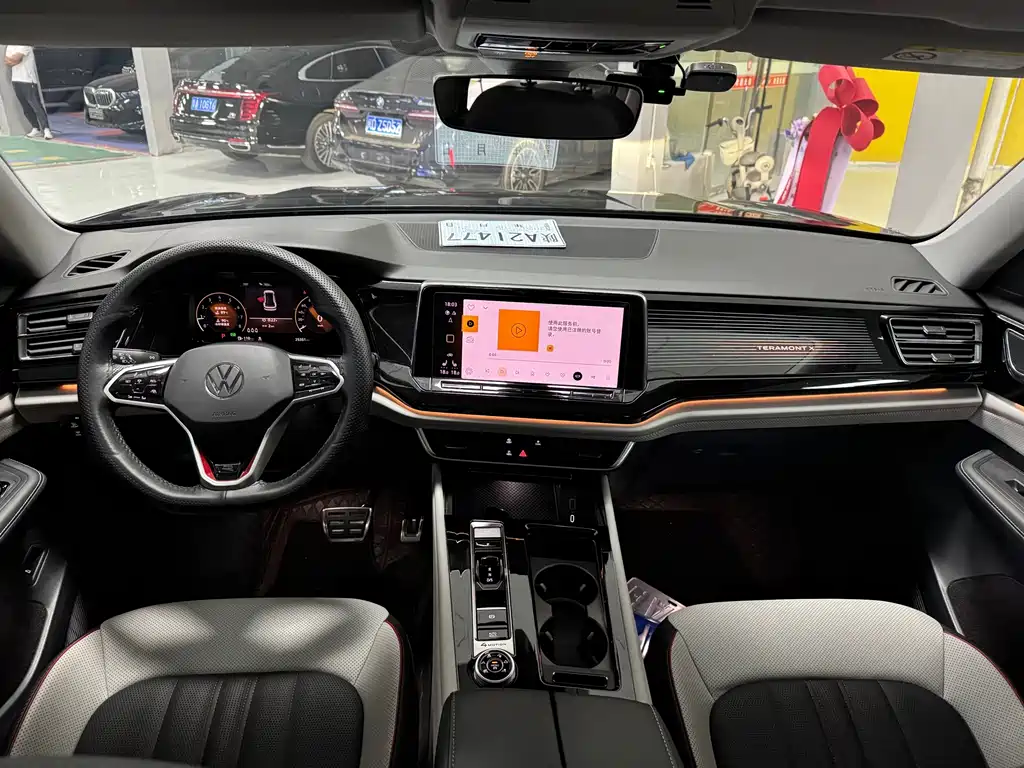 Volkswagen Teramont — миниатюра 5