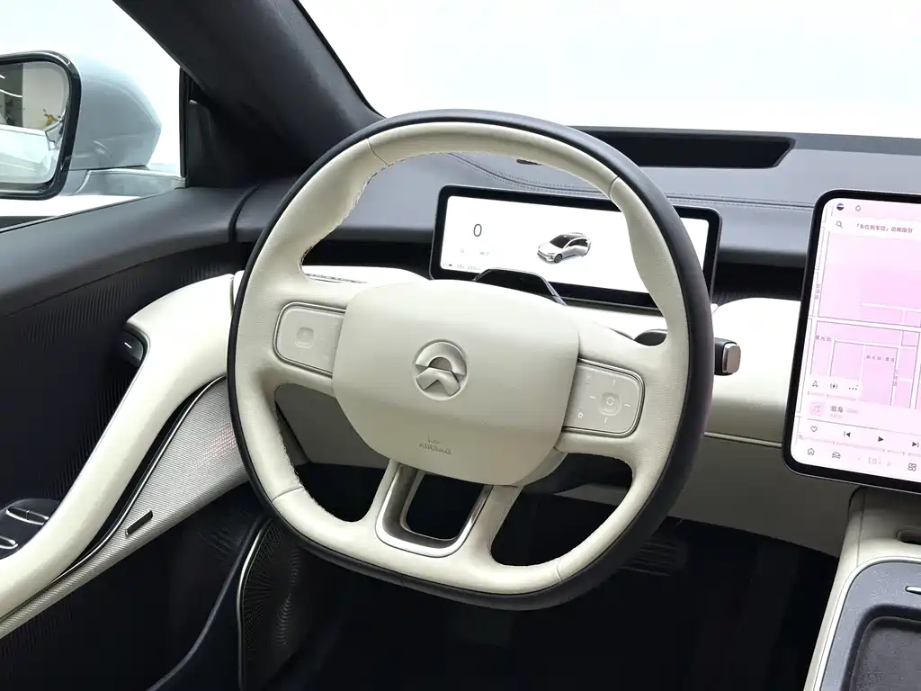 NIO ET5T — миниатюра 18
