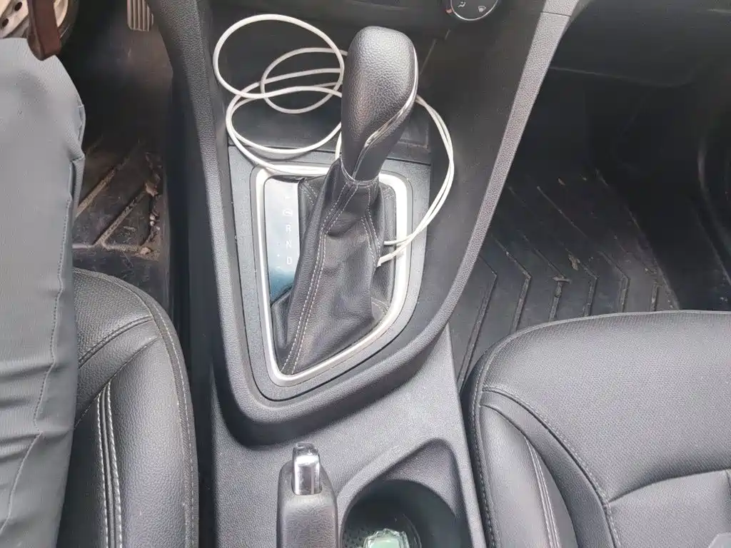 Buick Excelle — миниатюра 15