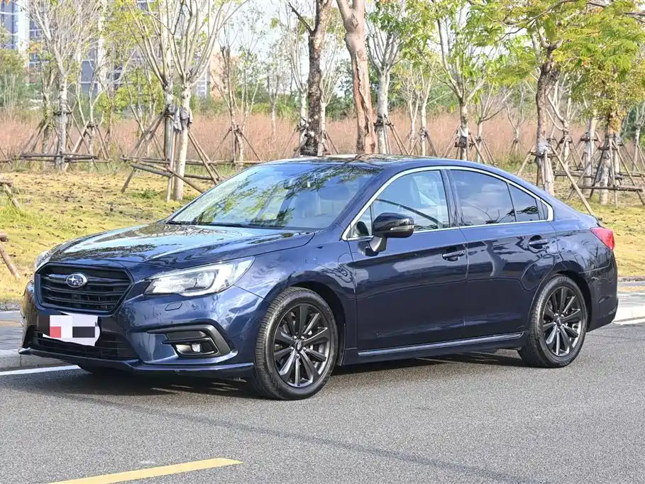 Subaru Legacy 2020