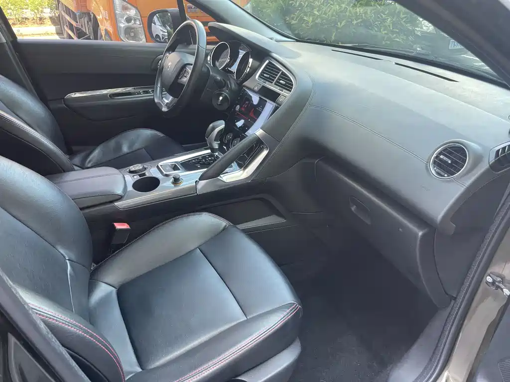 Peugeot 3008 1.6THP Auto Classic Edition, фото 10