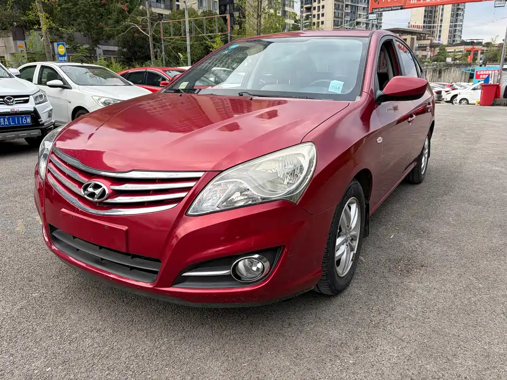 Hyundai Elantra — миниатюра 2