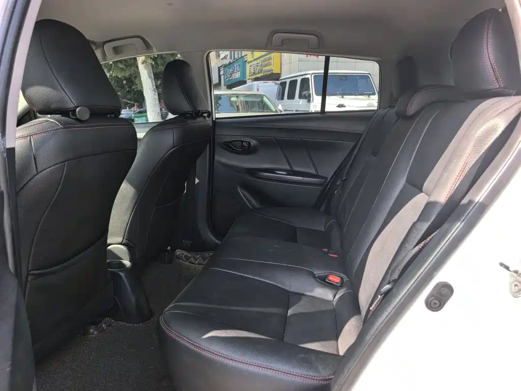 Toyota Vios FS — миниатюра 6