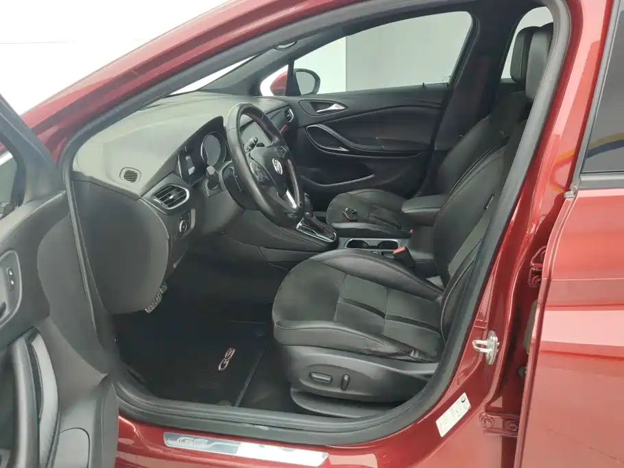 Buick Verano — миниатюра 9