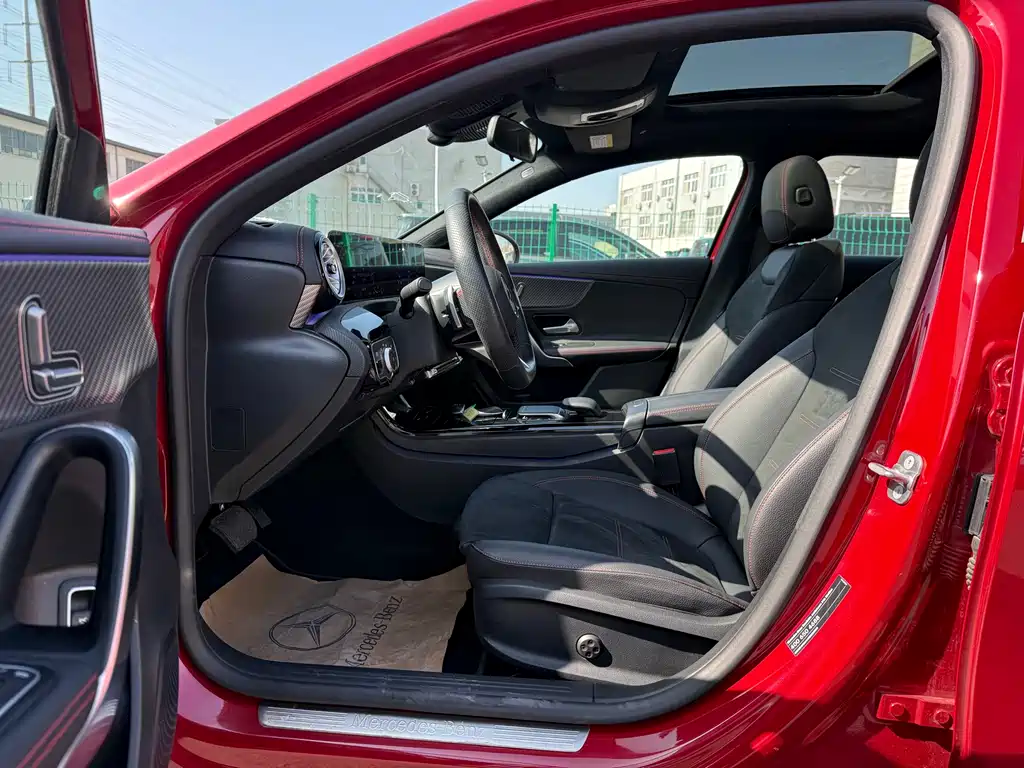 MERCEDES-BENZ A CLASS