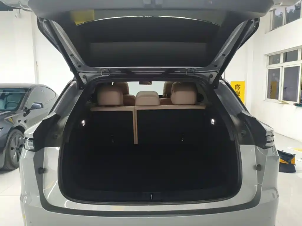 Li Auto Li i6 — миниатюра 19