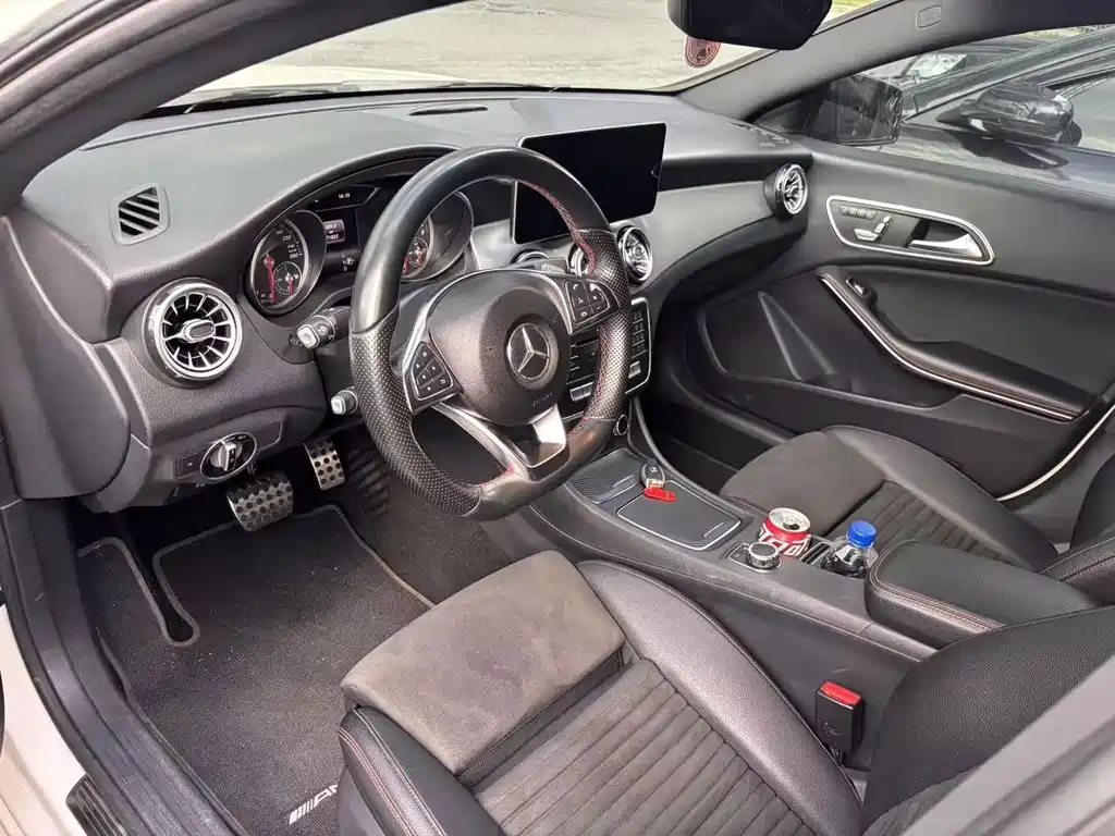 Mercedes-Benz CLA (Import) — миниатюра 9