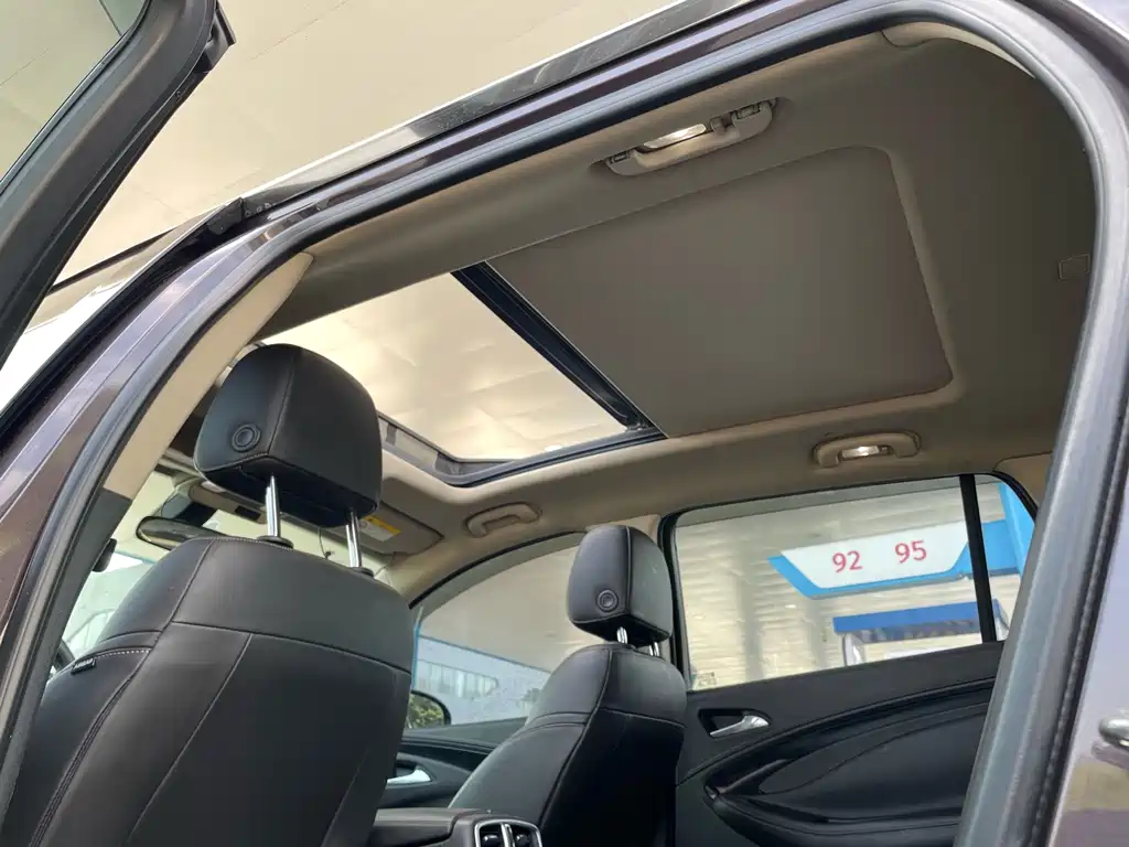 Buick Envision Plus — миниатюра 16
