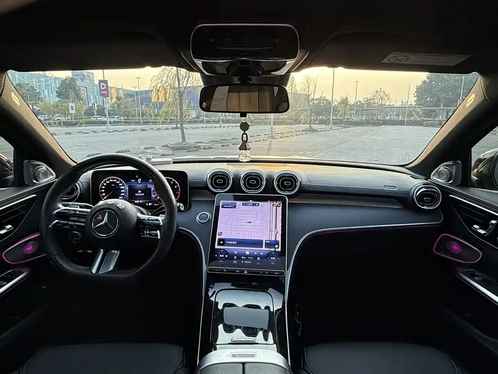 Mercedes-Benz C-Class — миниатюра 9