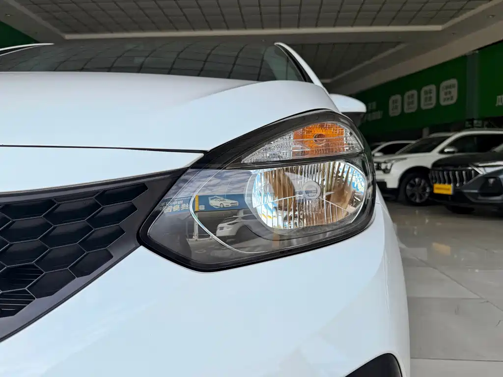 Honda Fit — миниатюра 4