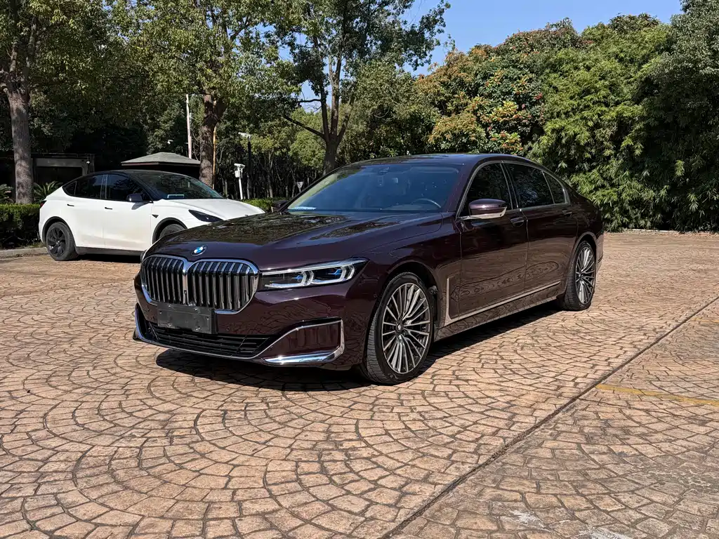 BMW 7 SERIES