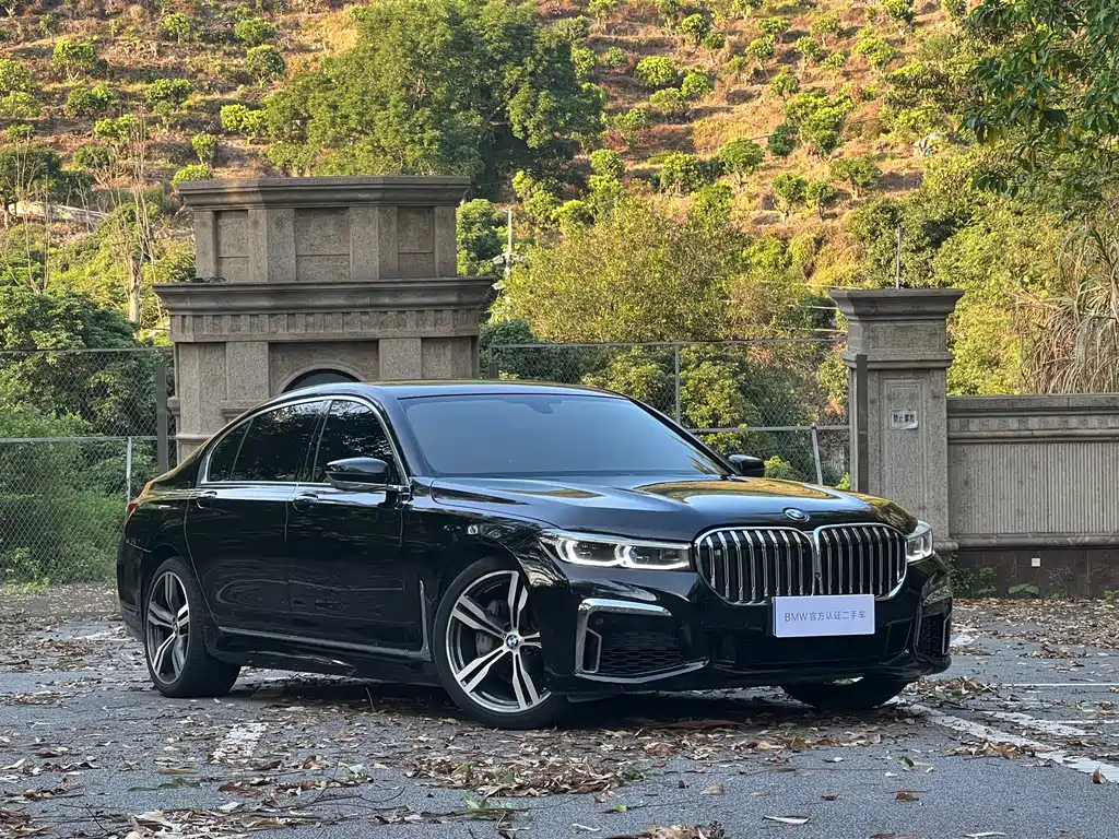 BMW 7 Series 7 2018 740Li Lead M Sport