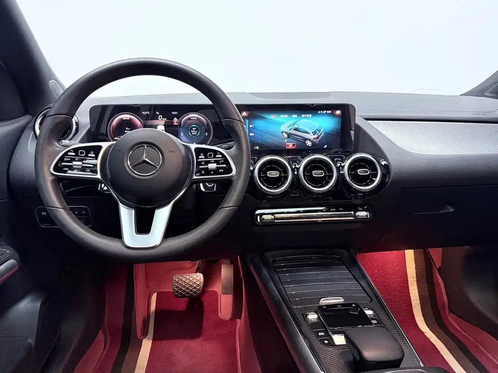 Mercedes-Benz GLA — миниатюра 8