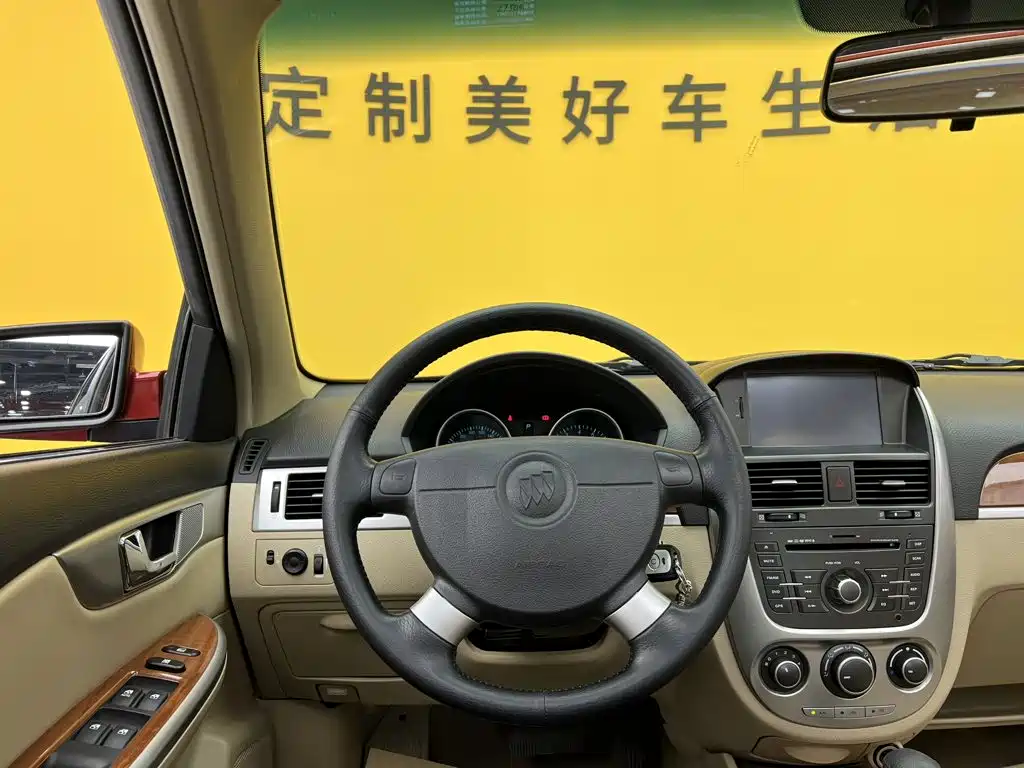 Buick Excelle — миниатюра 18