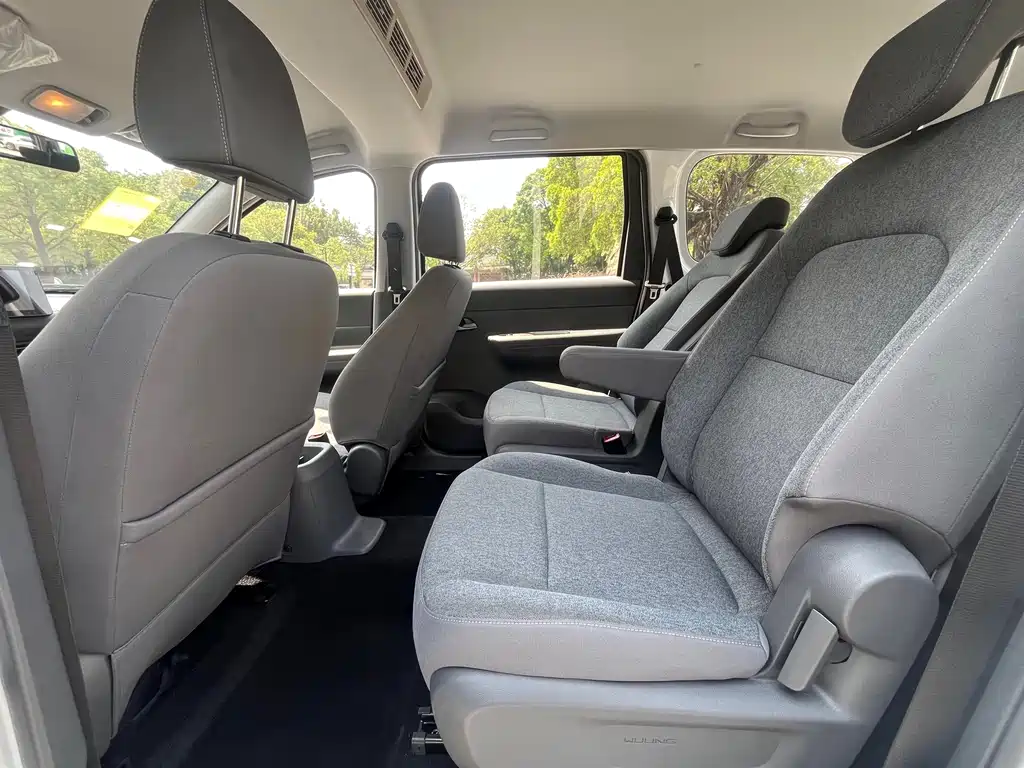 Wuling Hongguang EV — миниатюра 8