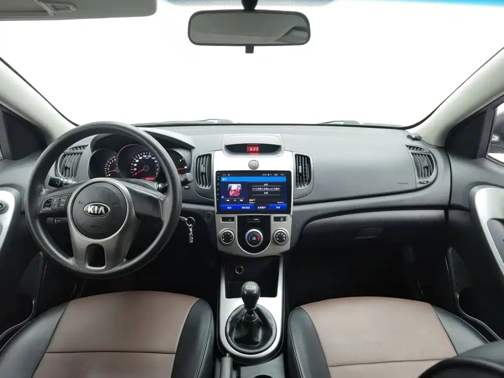 Kia Forte — миниатюра 5