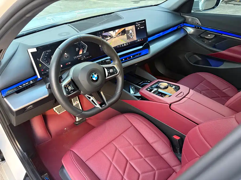 BMW 5 Series — миниатюра 5