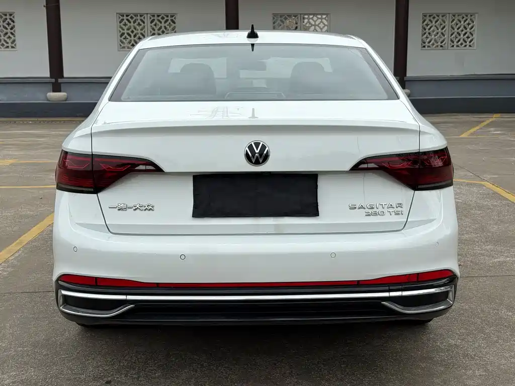 Volkswagen Sagitar 2023 280TSI DSG