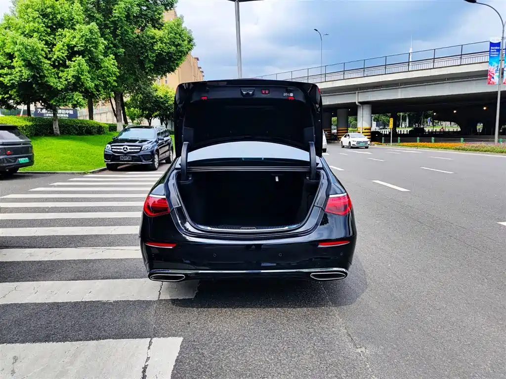 MERCEDES-BENZ S CLASS