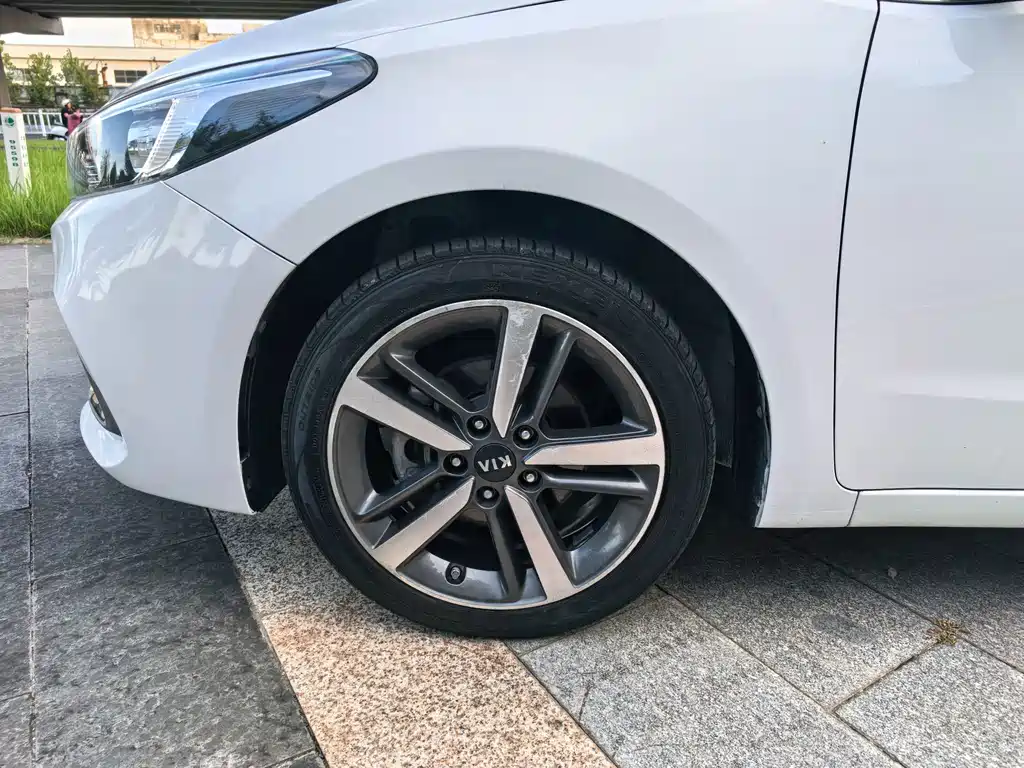 Kia K3 — миниатюра 5