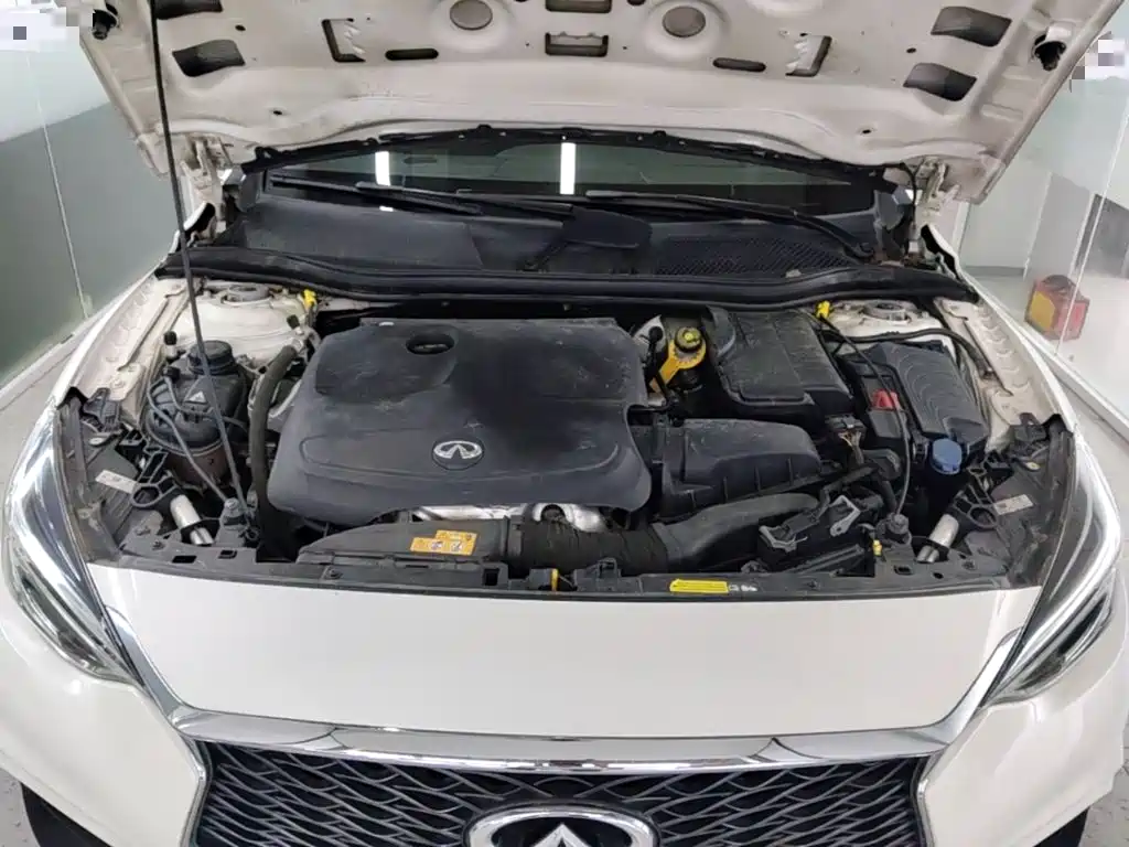 Infiniti QX30 — миниатюра 20
