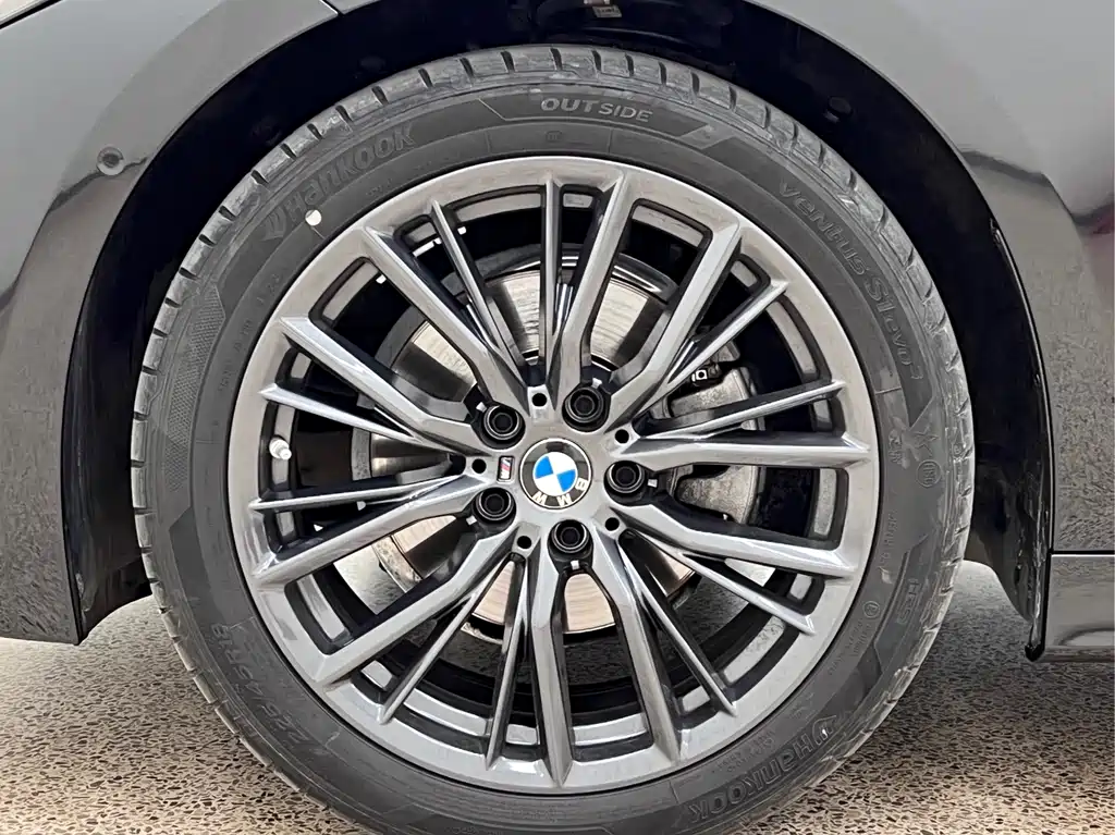 BMW 3 Series 3 2023 325Li M Sport