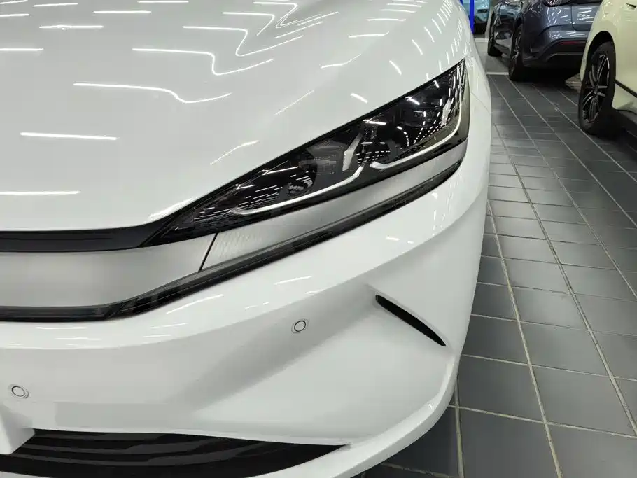 BYD Qin L — миниатюра 5