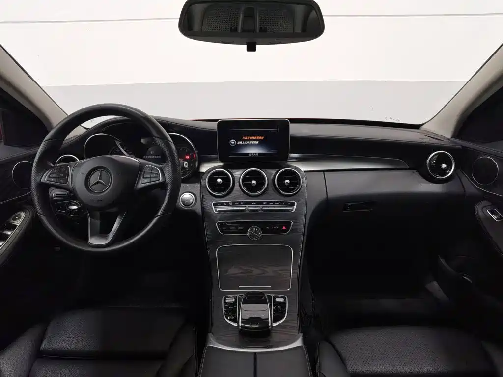 Mercedes-Benz C-Class — миниатюра 5