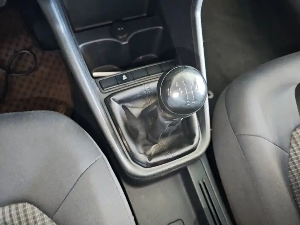 Volkswagen Santana — миниатюра 14