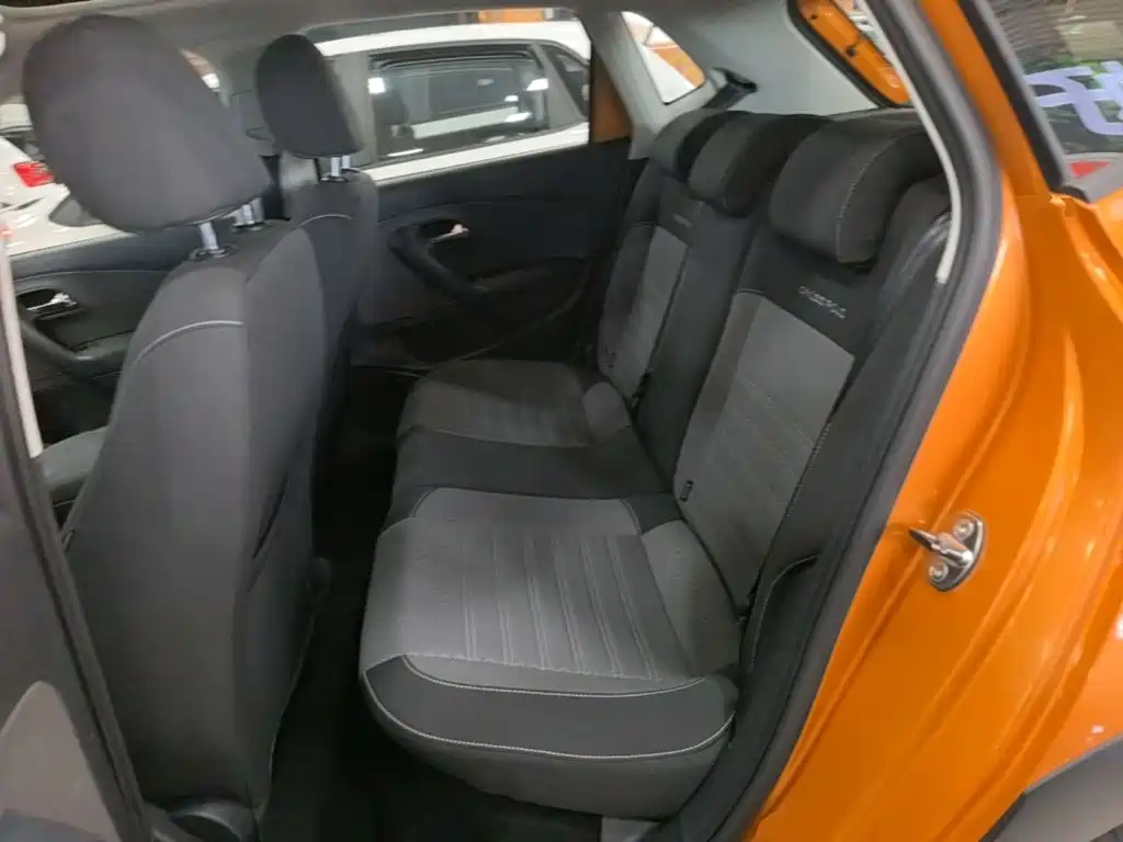 Volkswagen Polo — миниатюра 13