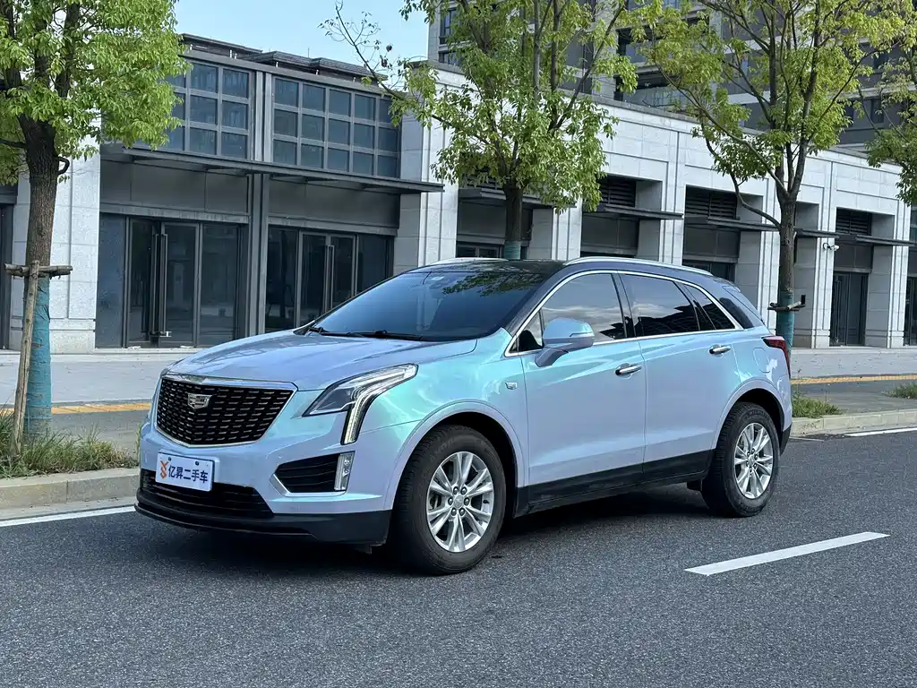 CADILLAC XT5