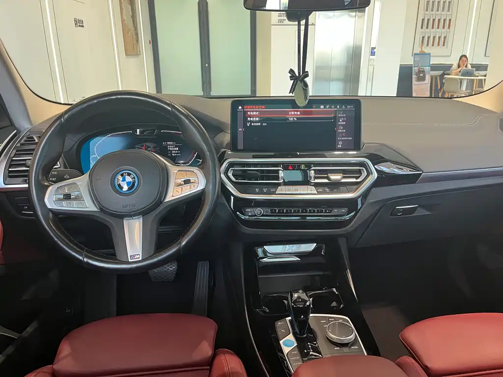 BMW iX3 — миниатюра 6