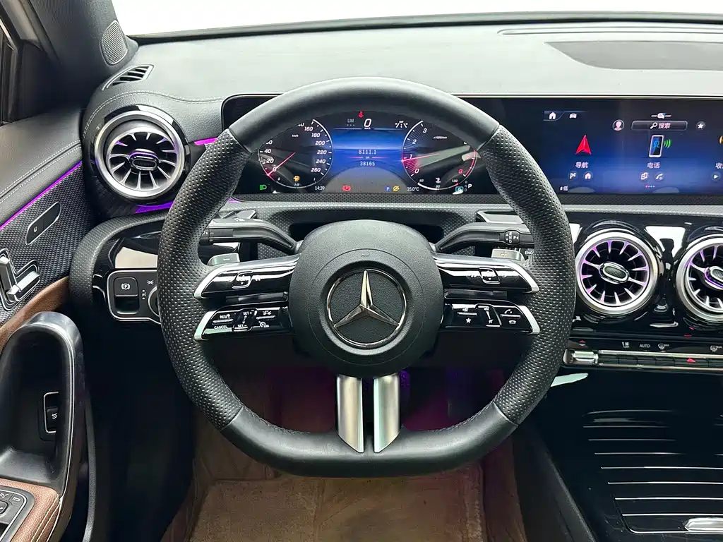 Mercedes-Benz A-Class — миниатюра 10