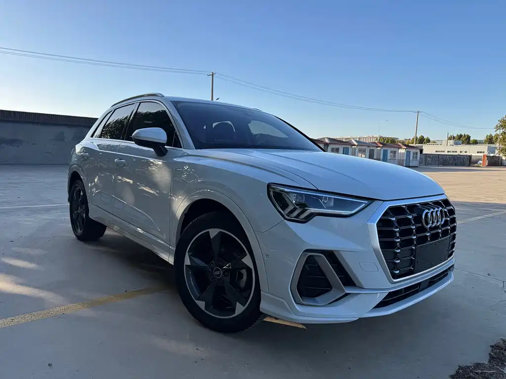 Audi Q3 — миниатюра 3