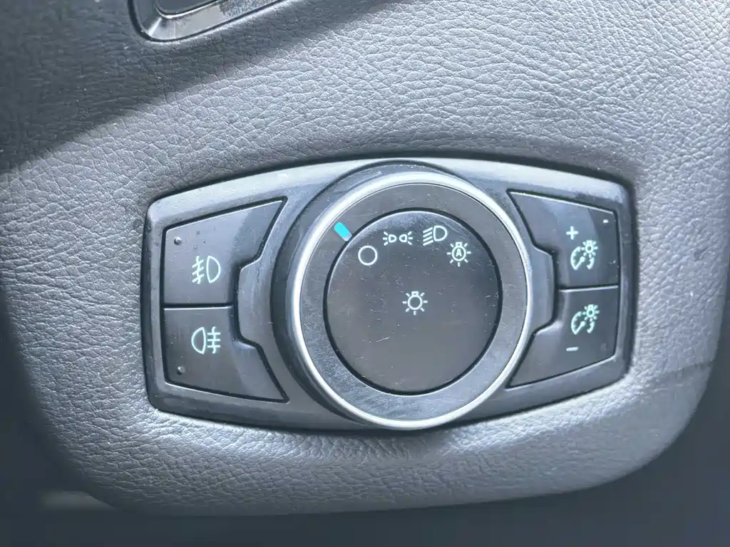 Ford Kuga Facelift EcoBoost 180 2WD Luxury Wing Type, фото 17