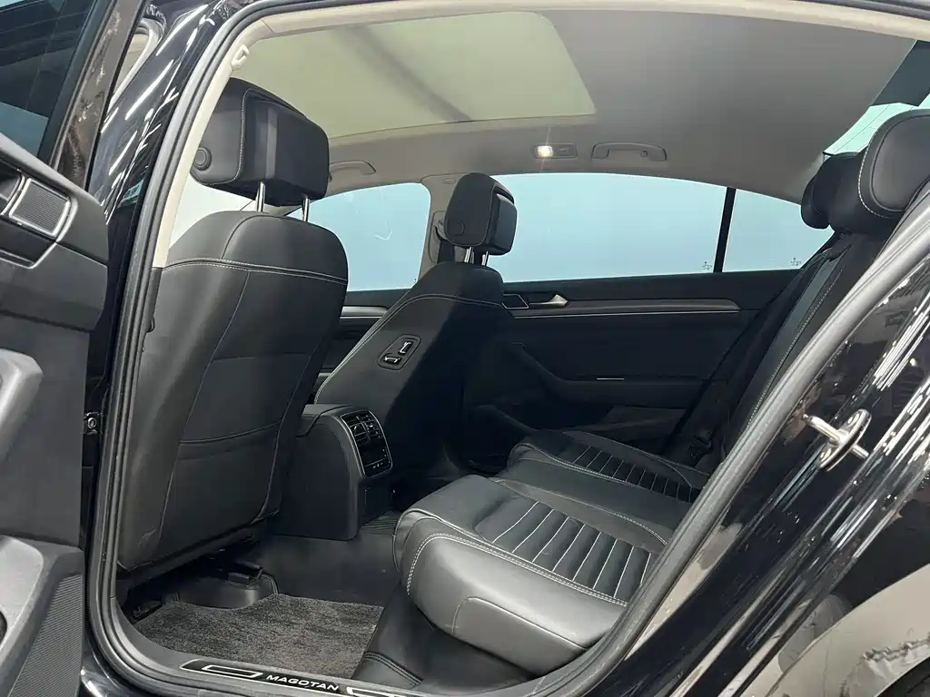 Volkswagen Magotan — миниатюра 6
