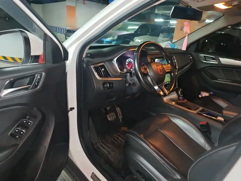 Roewe RX5 — миниатюра 12