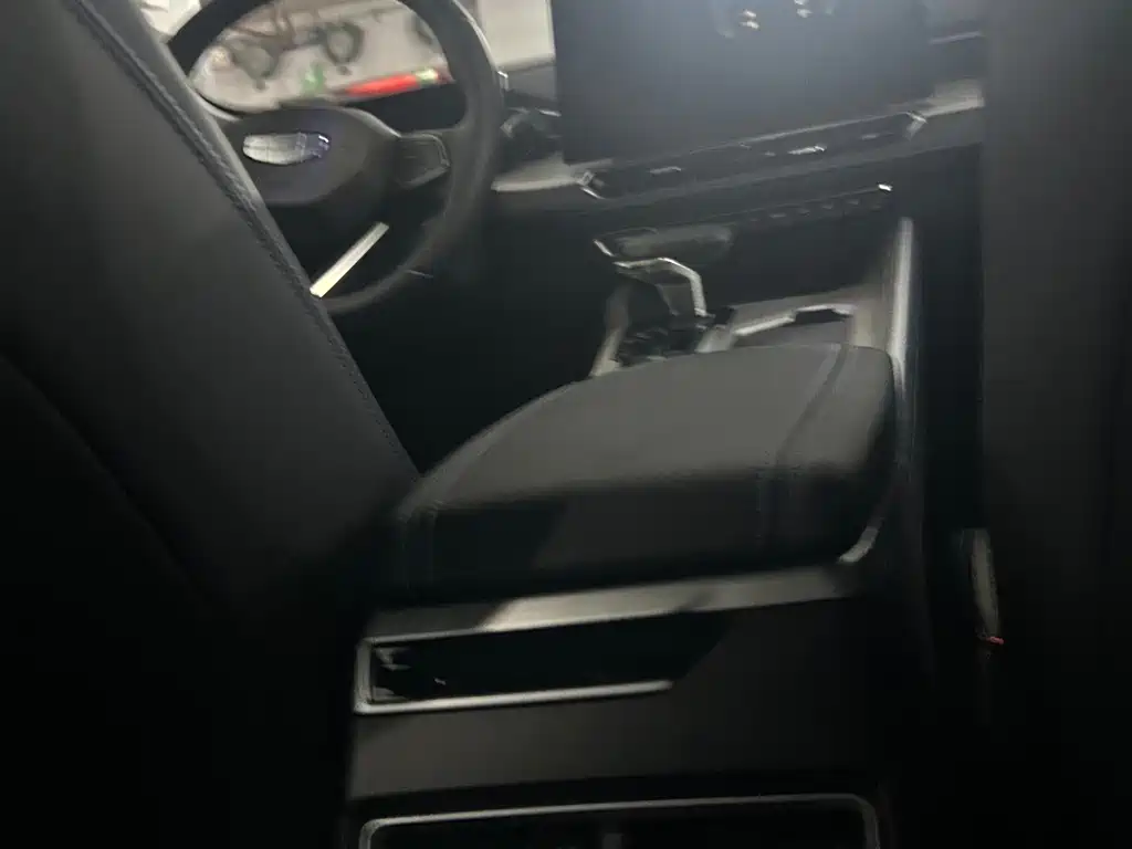 GEELY AUTOMOBILE XINGRUI