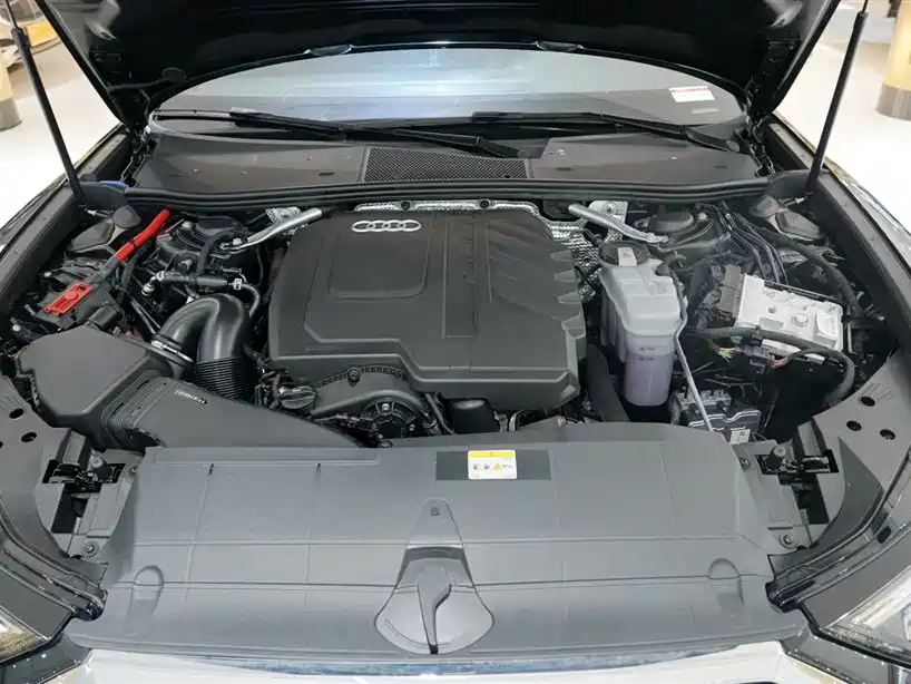 Audi A6L 2024 45 TFSI
