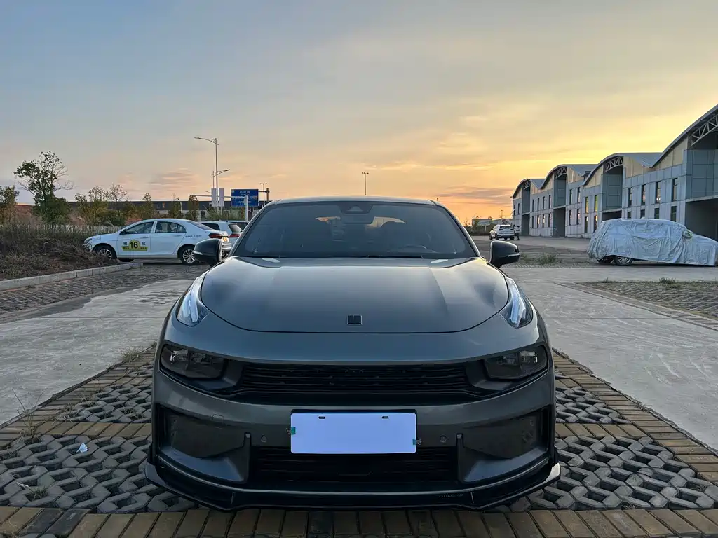 Lynk & Co 03 — миниатюра 2