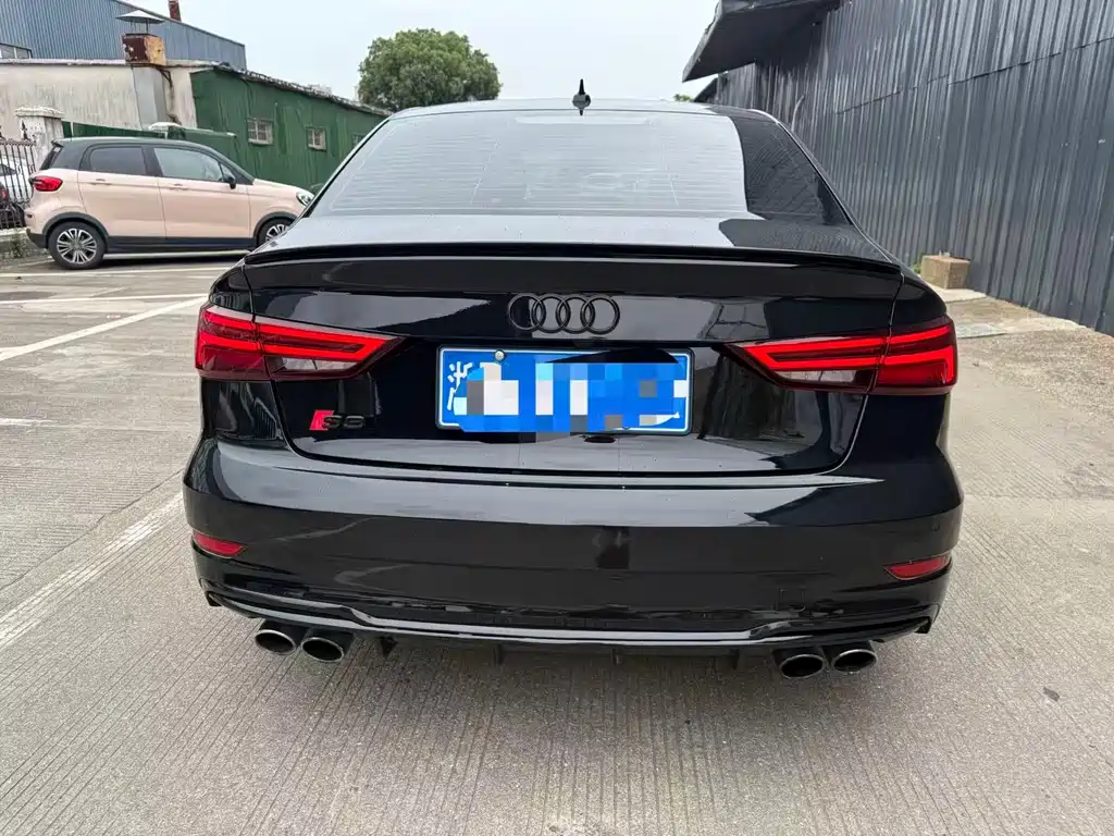 AUDI S3
