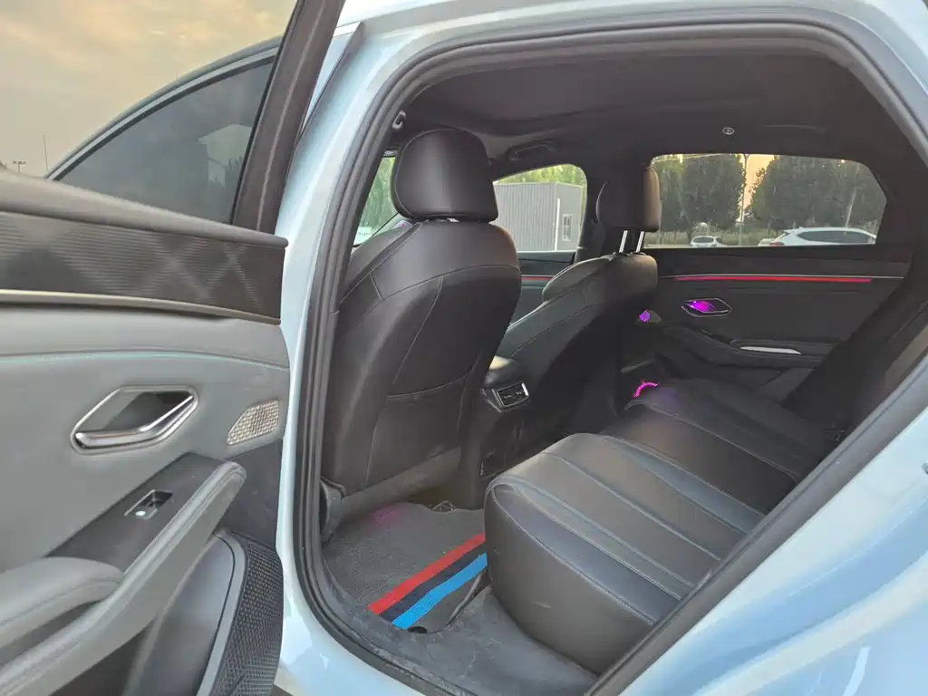 BYD Qin L — миниатюра 5